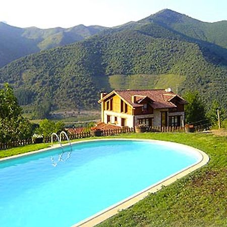 Posada El Bosque Mieses Esterno foto